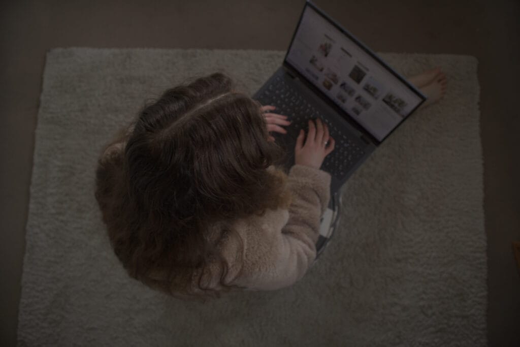 Wedding industry professional hooks for blogs