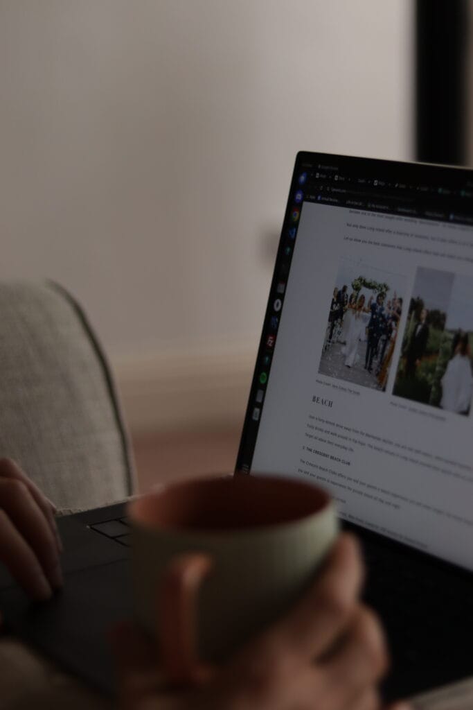 How to write blogs using hooks in your title